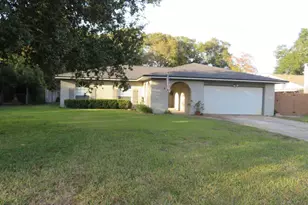 210 Norwich Dr, Gulf Breeze, FL 32561 - Photo 18