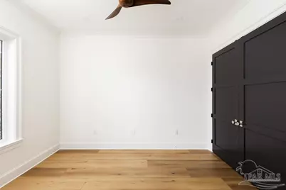 1811 N 8th Ave, Pensacola, FL 32503 - Photo 22