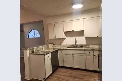 5001 Grande Dr #321, Pensacola, FL 32504 - Photo 2