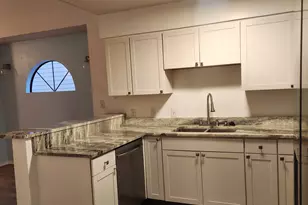 5001 Grande Dr, Pensacola, FL 32504 - Photo 2