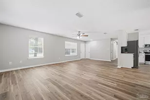 7504 Bowers Dr, Milton, FL 32570 - Photo 10