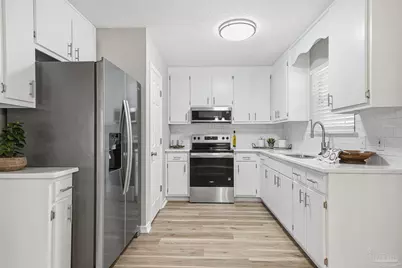 7504 Bowers Dr, Milton, FL 32570 - Photo 12