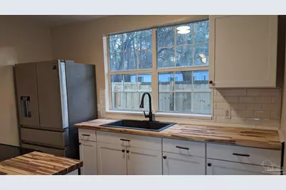 8322 Binkley St, Pensacola, FL 32514 - Photo 2