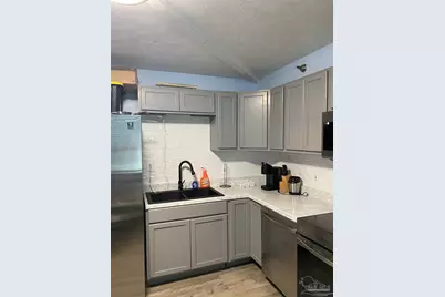 224 E Garden #107, Pensacola, FL 32502 - Photo 4
