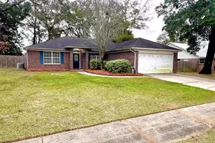 4316 Bayou Ridge Dr, Pace, FL 32571 - Photo 1