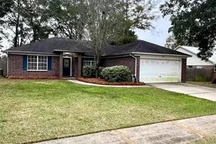 4316 Bayou Ridge Dr, Pace, FL 32571 - Photo 2