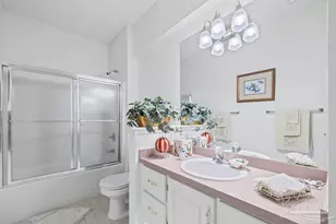 2537 Meek St, Gulf Breeze, FL 32563 - Photo 40