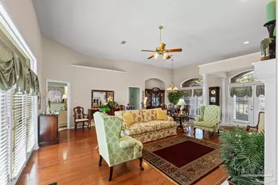 2537 Meek St, Gulf Breeze, FL 32563 - Photo 26