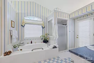 2537 Meek St, Gulf Breeze, FL 32563 - Photo 36