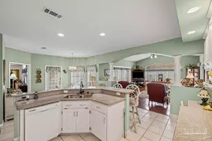 2537 Meek St, Gulf Breeze, FL 32563 - Photo 16