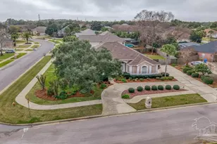 2537 Meek St, Gulf Breeze, FL 32563 - Photo 70