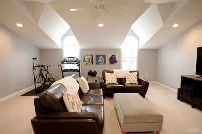 1900 E Desoto St, Pensacola, FL 32501 - Photo 50