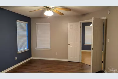 2052 Sequoia Cir, Pensacola, FL 32526 - Photo 10