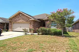 5780 Jade Moon Cir, Milton, FL 32583 - Photo 2