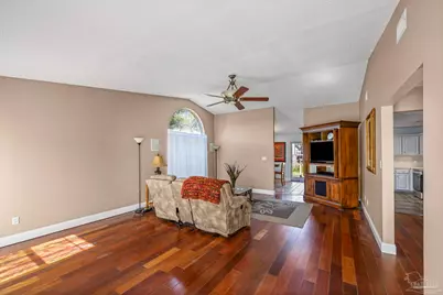 404 Shorewood Cir, Pensacola, FL 32507 - Photo 14