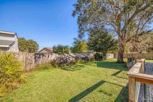 404 Shorewood Cir, Pensacola, FL 32507 - Photo 48