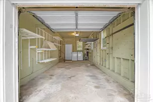 101 N 72nd Ave, Pensacola, FL 32506 - Photo 14