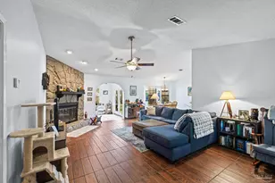 741 Vickery Dr, Pensacola, FL 32514 - Photo 14