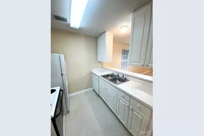 2002 Wyatt Dr #A & B, Pensacola, FL 32514 - Photo 8