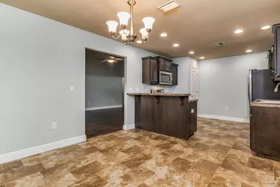 5566 Maggie Rose Cir, Milton, FL 32570 - Photo 8