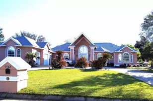 5542 Oakmont Dr, Pace, FL 32571 - Photo 1