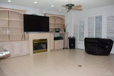 5542 Oakmont Dr, Pace, FL 32571 - Photo 6