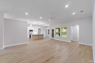 6572 Lansford St, Navarre, FL 32566 - Photo 16