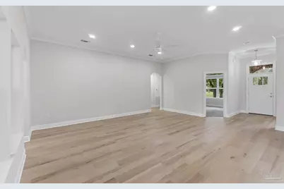 6572 Lansford St, Navarre, FL 32566 - Photo 18