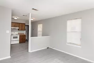 5405 E Shore Dr, Pensacola, FL 32505 - Photo 14