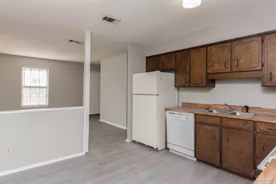 5405 East Shore Dr, Pensacola, FL 32505 - Photo 6