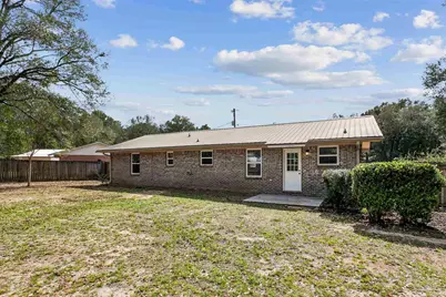 5453 Camille Gardens Cir, Milton, FL 32570 - Photo 32