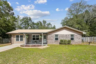 5453 Camille Gardens Cir, Milton, FL 32570 - Photo 1