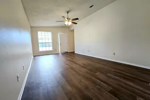 409 Shadow Way Ln, Pensacola, FL 32506 - Photo 2