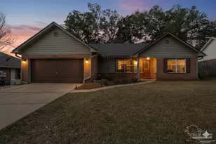 5574 Shadow Grove Blvd, Pensacola, FL 32526 - Photo 1