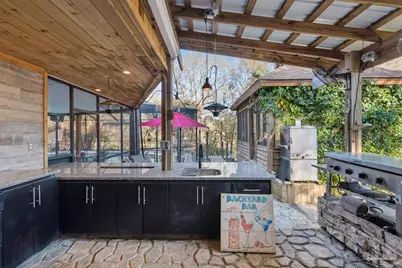 7434 Pine Lake Cir, Milton, FL 32570 - Photo 10