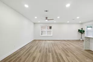 2634 Tinosa Cir, Pensacola, FL 32526 - Photo 8