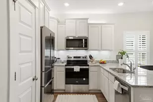 1558 Iroquois Ct, Pensacola, FL 32534 - Photo 10