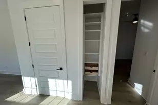 2300 W Jackson St, Pensacola, FL 32505 - Photo 8