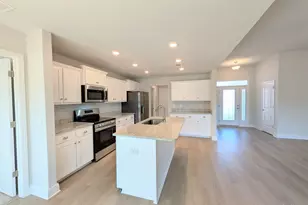 5693 Old Stone Blvd, Milton, FL 32570 - Photo 10