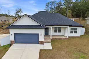 5712 Riviera Dr, Milton, FL 32583 - Photo 2