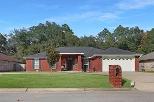 5929 Chi Chi Cir, Milton, FL 32570 - Photo 6