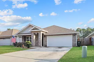 10509 Queens Gate Cir, Pensacola, FL 32506 - Photo 4