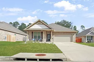 1932 Appleton Dr, Cantonment, FL 32533 - Photo 4