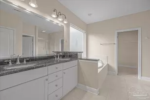 5718 Sparkleberry Ln, Pensacola, FL 32526 - Photo 22