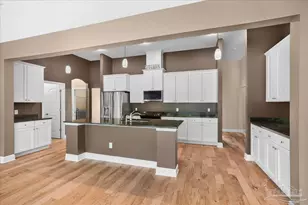 5718 Sparkleberry Ln, Pensacola, FL 32526 - Photo 16