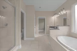 5718 Sparkleberry Ln, Pensacola, FL 32526 - Photo 24