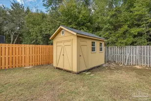 5718 Sparkleberry Ln, Pensacola, FL 32526 - Photo 42