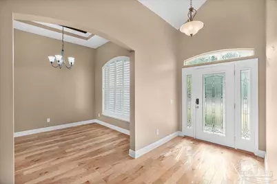 5718 Sparkleberry Ln, Pensacola, FL 32526 - Photo 8