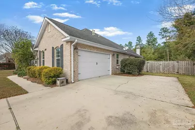 5718 Sparkleberry Ln, Pensacola, FL 32526 - Photo 4