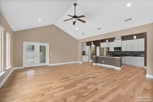 5718 Sparkleberry Ln, Pensacola, FL 32526 - Photo 12